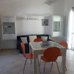 Cinzia House